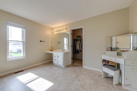 Tiny photo for 3105 Fen Trail, Wonder Lake, IL 60097 (MLS # 12649633)