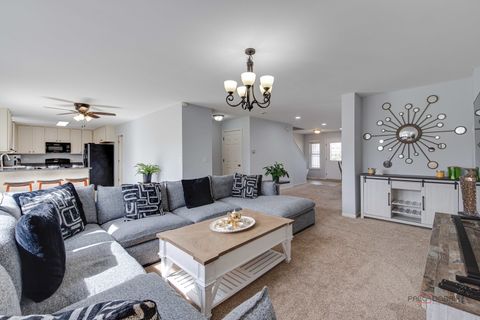 Tiny photo for 3105 Fen Trail, Wonder Lake, IL 60097 (MLS # 12649633)