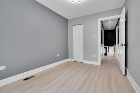 Tiny photo for 1311 E 69th Street, Chicago, IL 60637 (MLS # 12486638)