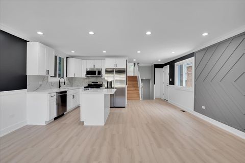 Tiny photo for 1311 E 69th Street, Chicago, IL 60637 (MLS # 12486638)