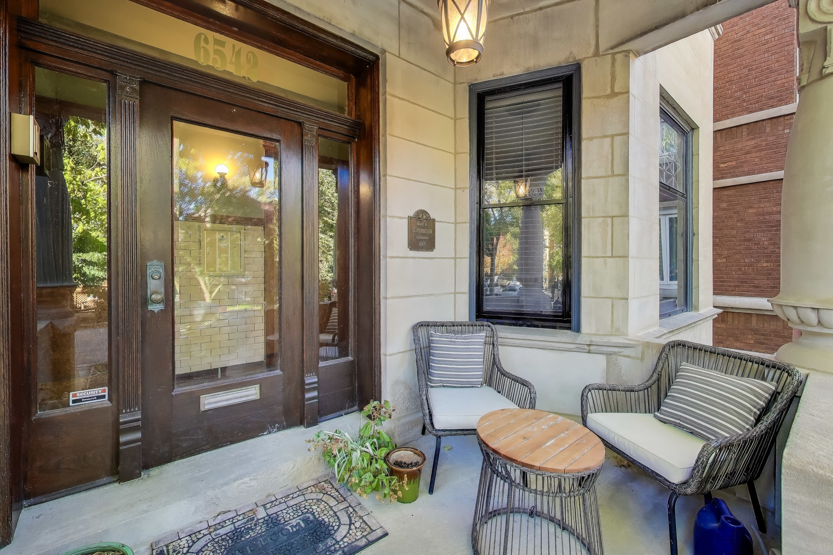 6542 N Newgard Avenue 1