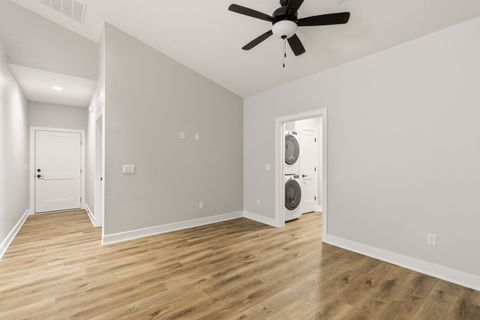 Tiny photo for 118 BEACON HARBOR Circle #118, East Moline, IL 61244 (MLS # QC4269901)