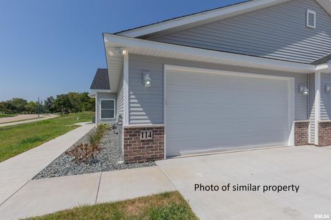 Photo of 118 BEACON HARBOR Circle, East Moline, IL 61244 (MLS # QC4269901)