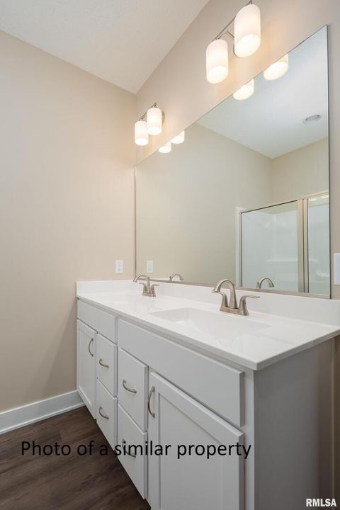 Tiny photo for 118 BEACON HARBOR Circle, East Moline, IL 61244 (MLS # QC4269901)