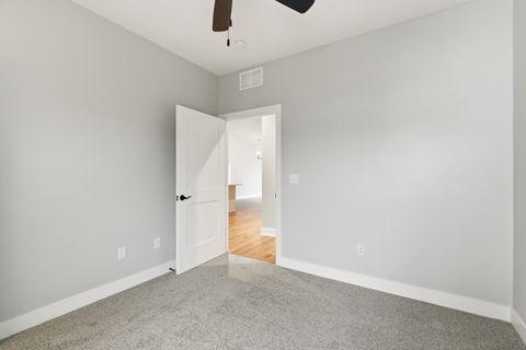 Tiny photo for 118 BEACON HARBOR Circle #118, East Moline, IL 61244 (MLS # QC4269901)