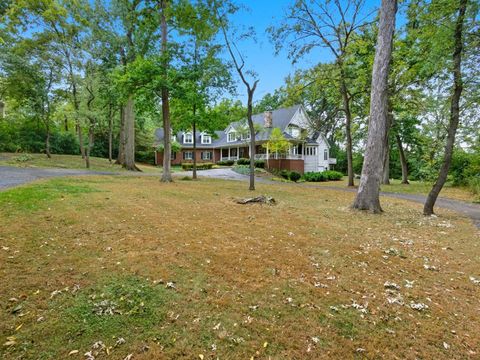 Tiny photo for 40W930 TROTTER Lane, St. Charles, IL 60175 (MLS # 12491509)