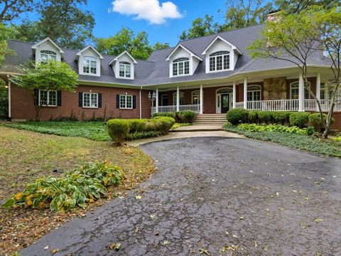 Photo of 40W930 TROTTER Lane, St. Charles, IL 60175 (MLS # 12491509)