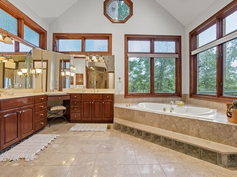 Tiny photo for 40W930 TROTTER Lane, St. Charles, IL 60175 (MLS # 12491509)