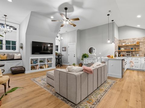 Tiny photo for 40W930 TROTTER Lane, St. Charles, IL 60175 (MLS # 12491509)