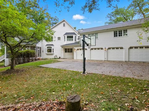 Tiny photo for 40W930 TROTTER Lane, St. Charles, IL 60175 (MLS # 12491509)