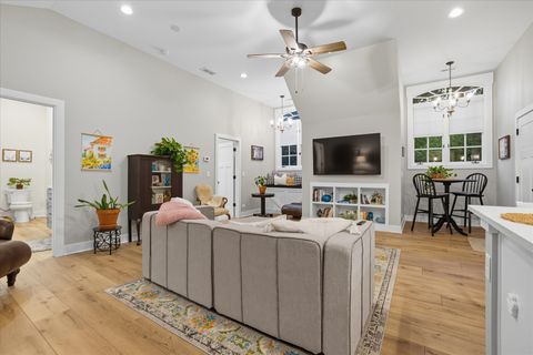 Tiny photo for 40W930 TROTTER Lane, St. Charles, IL 60175 (MLS # 12491509)