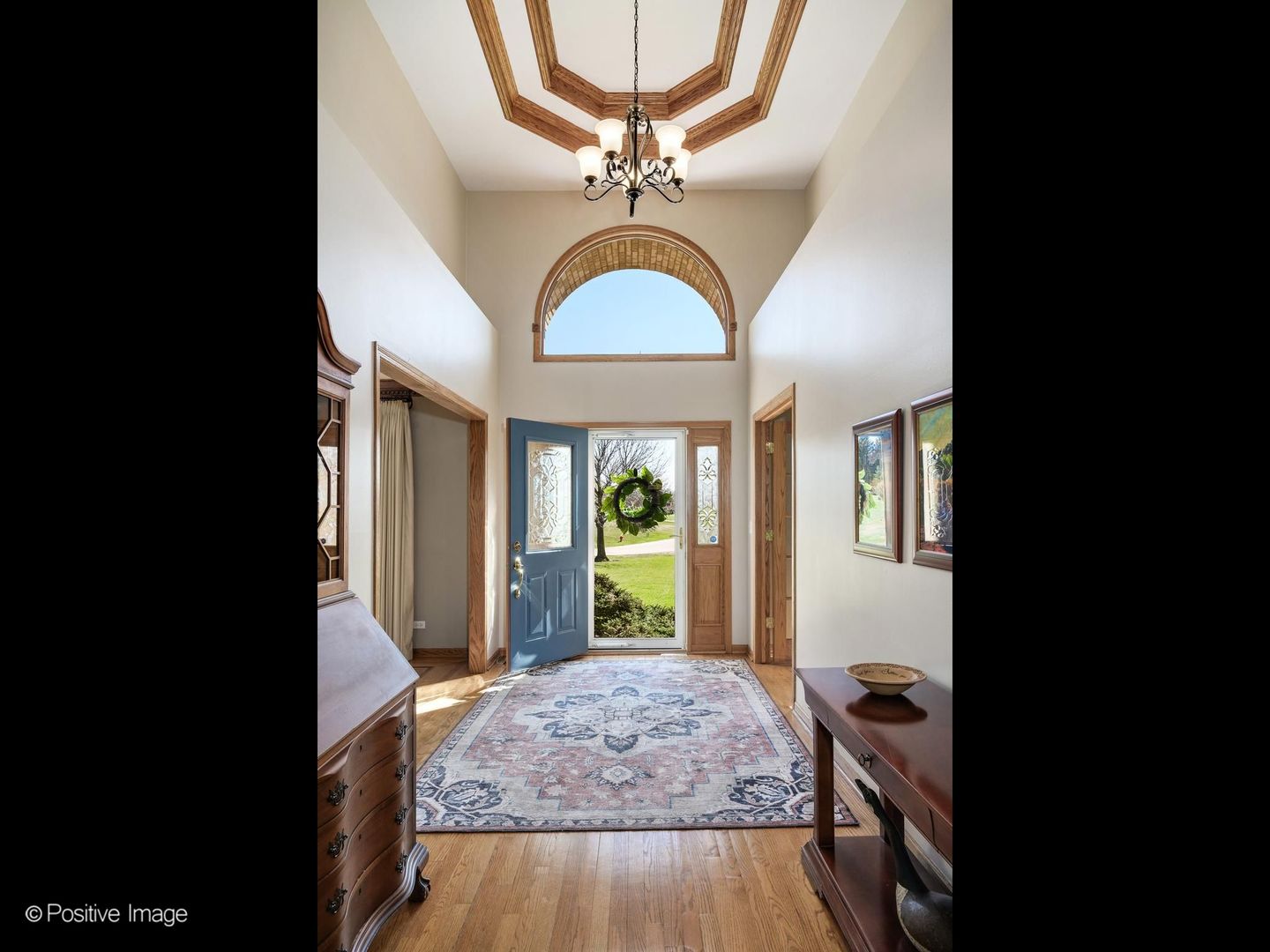 7819 Loch Glen Drive