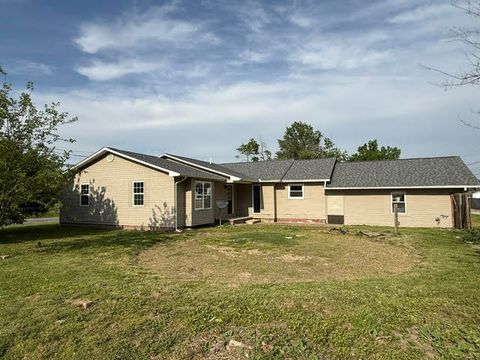 Photo of 1102 Bailey Lane, Benton, IL 62812 (MLS # 12650100)