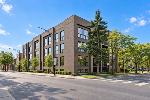 Photo of 5830 N Lincoln Avenue #1S, Chicago, IL 60659 (MLS # 12791289)