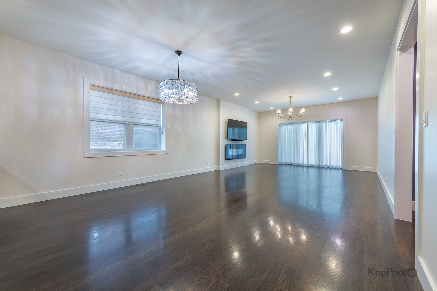1146 W Hubbard Street 1E