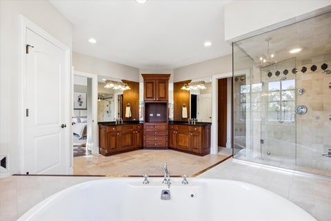 Tiny photo for 753 Wilson Lane, Hinsdale, IL 60521 (MLS # 12772036)
