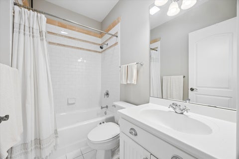 Tiny photo for 753 Wilson Lane, Hinsdale, IL 60521 (MLS # 12772036)