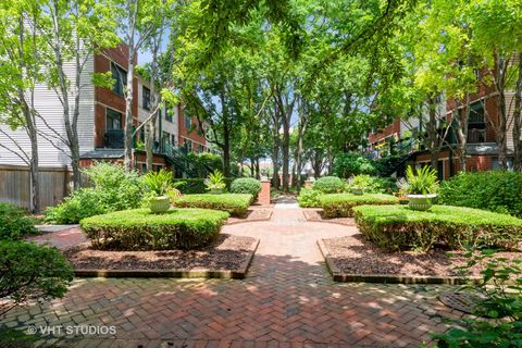 Tiny photo for 1812 S DEARBORN Street #43, Chicago, IL 60616 (MLS # 12521461)