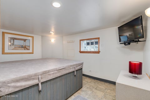 Tiny photo for 6100 N Mason Avenue, Chicago, IL 60646 (MLS # 12749829)
