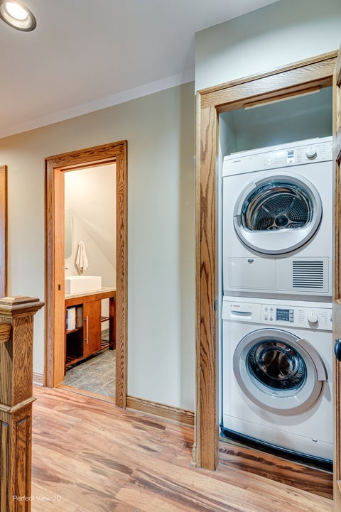 Tiny photo for 6100 N Mason Avenue, Chicago, IL 60646 (MLS # 12749829)