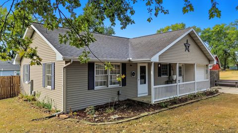 Tiny photo for 3312 B Street, Rock Falls, IL 61071 (MLS # 12489876)