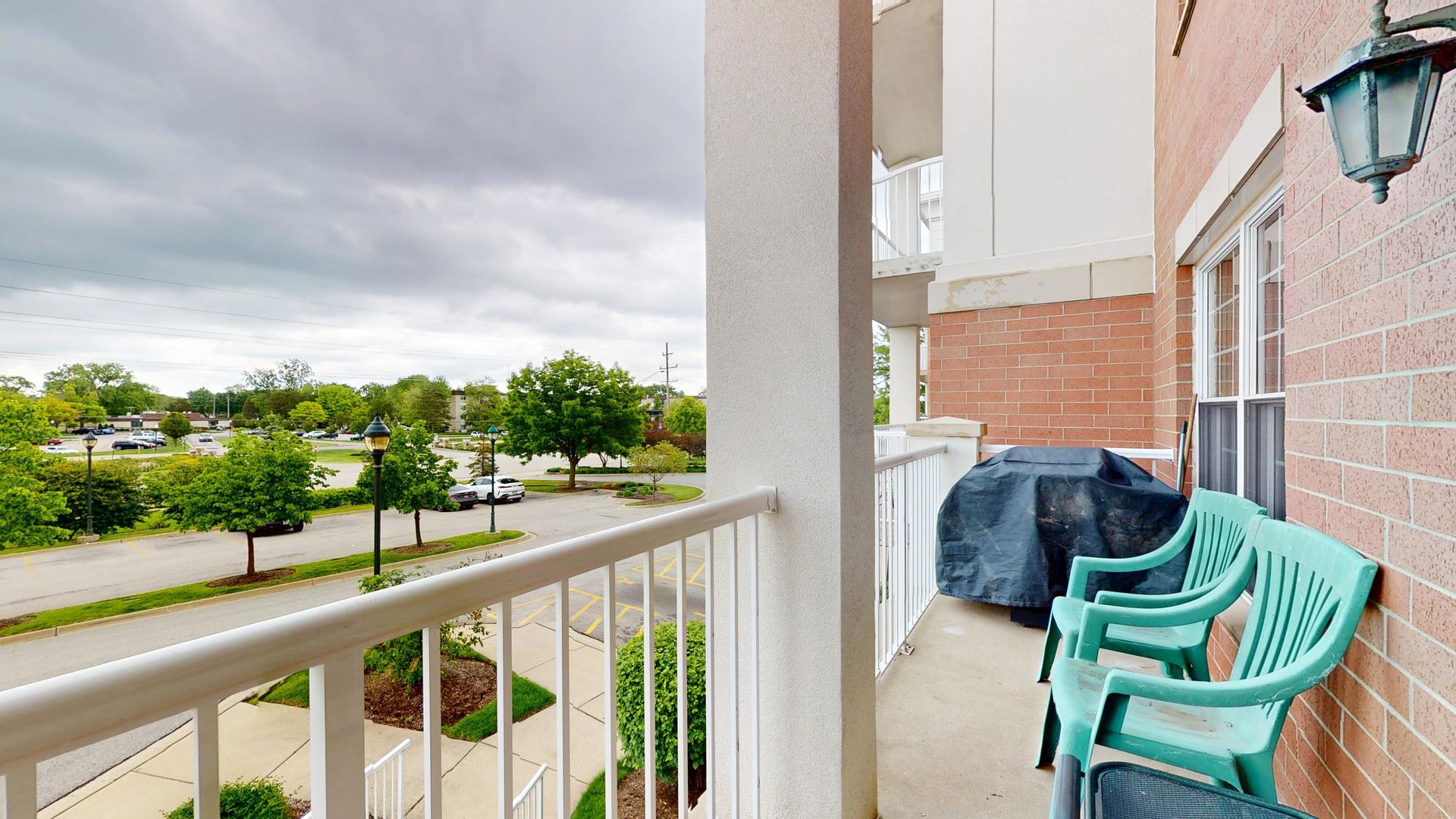 701 W Rand Road 227