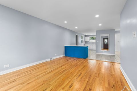 Tiny photo for 4316 Mann Street, Oak Forest, IL 60452 (MLS # 12471183)