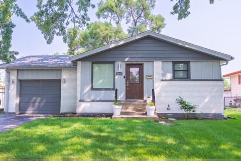 Photo of 4316 Mann Street, Oak Forest, IL 60452 (MLS # 12471183) Photo of 4316 Mann Street, Oak Forest, IL 60452 (MLS # 12471183)