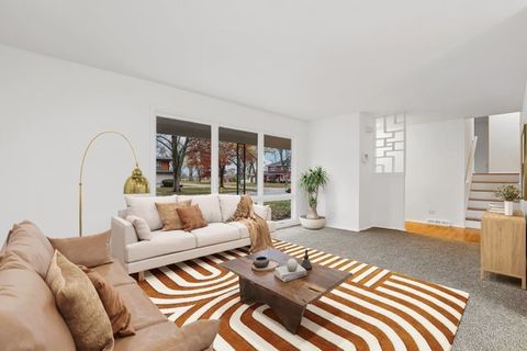 Tiny photo for 1034 Central Park Avenue, Flossmoor, IL 60422 (MLS # 12564400)