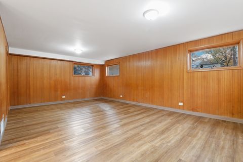 Tiny photo for 1034 Central Park Avenue, Flossmoor, IL 60422 (MLS # 12564400)