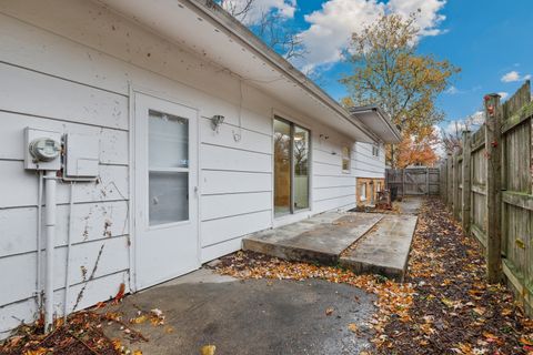 Tiny photo for 1034 Central Park Avenue, Flossmoor, IL 60422 (MLS # 12564400)
