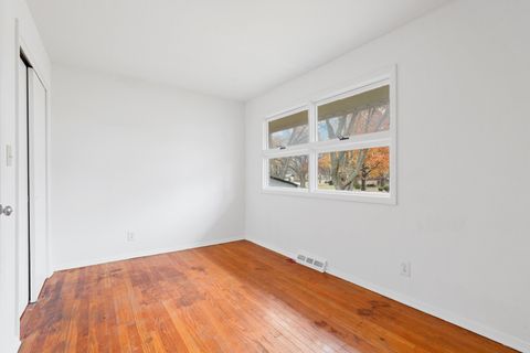 Tiny photo for 1034 Central Park Avenue, Flossmoor, IL 60422 (MLS # 12564400)