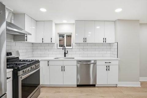 Tiny photo for 9442 S Octavia Avenue, Bridgeview, IL 60455 (MLS # 12664637)