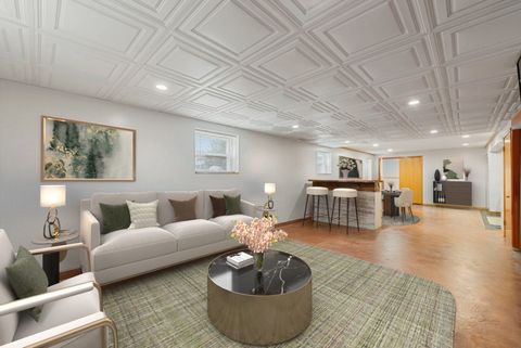 Tiny photo for 4613 Madison Avenue, Brookfield, IL 60513 (MLS # 12503468)