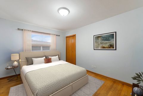 Tiny photo for 4613 Madison Avenue, Brookfield, IL 60513 (MLS # 12503468)