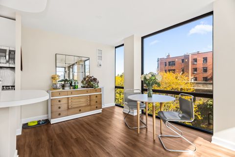 Tiny photo for 345 W Fullerton Parkway #603, Chicago, IL 60614 (MLS # 12501114)