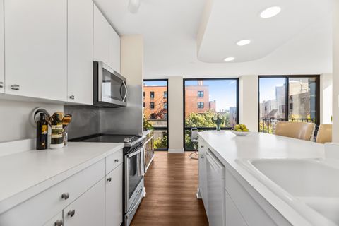 Tiny photo for 345 W Fullerton Parkway #603, Chicago, IL 60614 (MLS # 12501114)