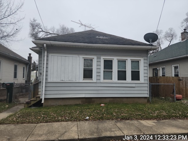 View Kankakee, IL 60901 house