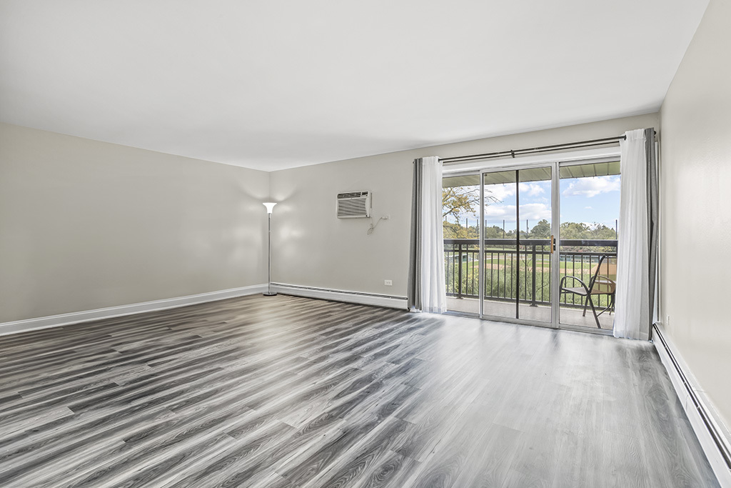 3913 Saratoga Avenue G-306