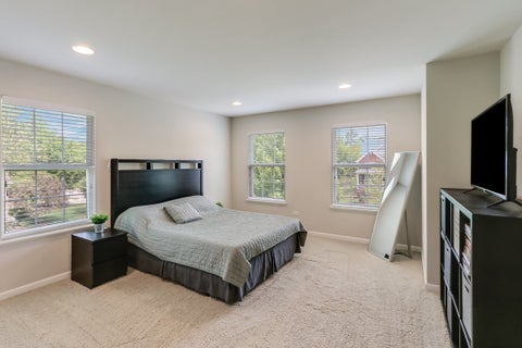 Tiny photo for 1612 Bur Oak Drive, Hoffman Estates, IL 60192 (MLS # 12639661)
