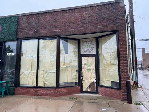 16 E Burlington Avenue La Grange IL 60525