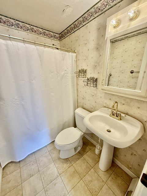 Tiny photo for 614 S Chestnut Street, Princeton, IL 61356 (MLS # 12738782)