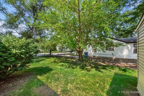 Tiny photo for 14903 TERRACE Lane, Midlothian, IL 60445 (MLS # 12542808)