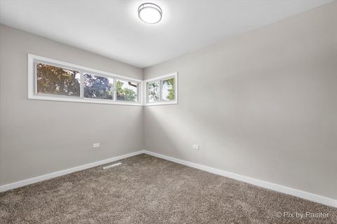 Tiny photo for 14903 TERRACE Lane, Midlothian, IL 60445 (MLS # 12542808)