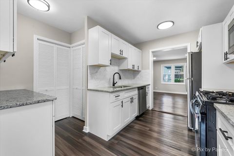 Tiny photo for 14903 TERRACE Lane, Midlothian, IL 60445 (MLS # 12542808)