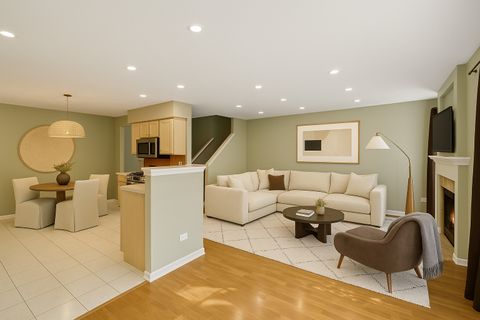Tiny photo for 746 Old Checker Road, Buffalo Grove, IL 60089 (MLS # 12480729)