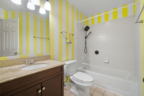 Tiny photo for 746 Old Checker Road, Buffalo Grove, IL 60089 (MLS # 12480729)
