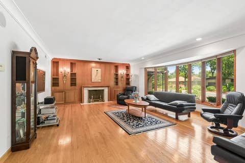 Tiny photo for 6444 N Kenton Avenue, Lincolnwood, IL 60712 (MLS # 12708485)