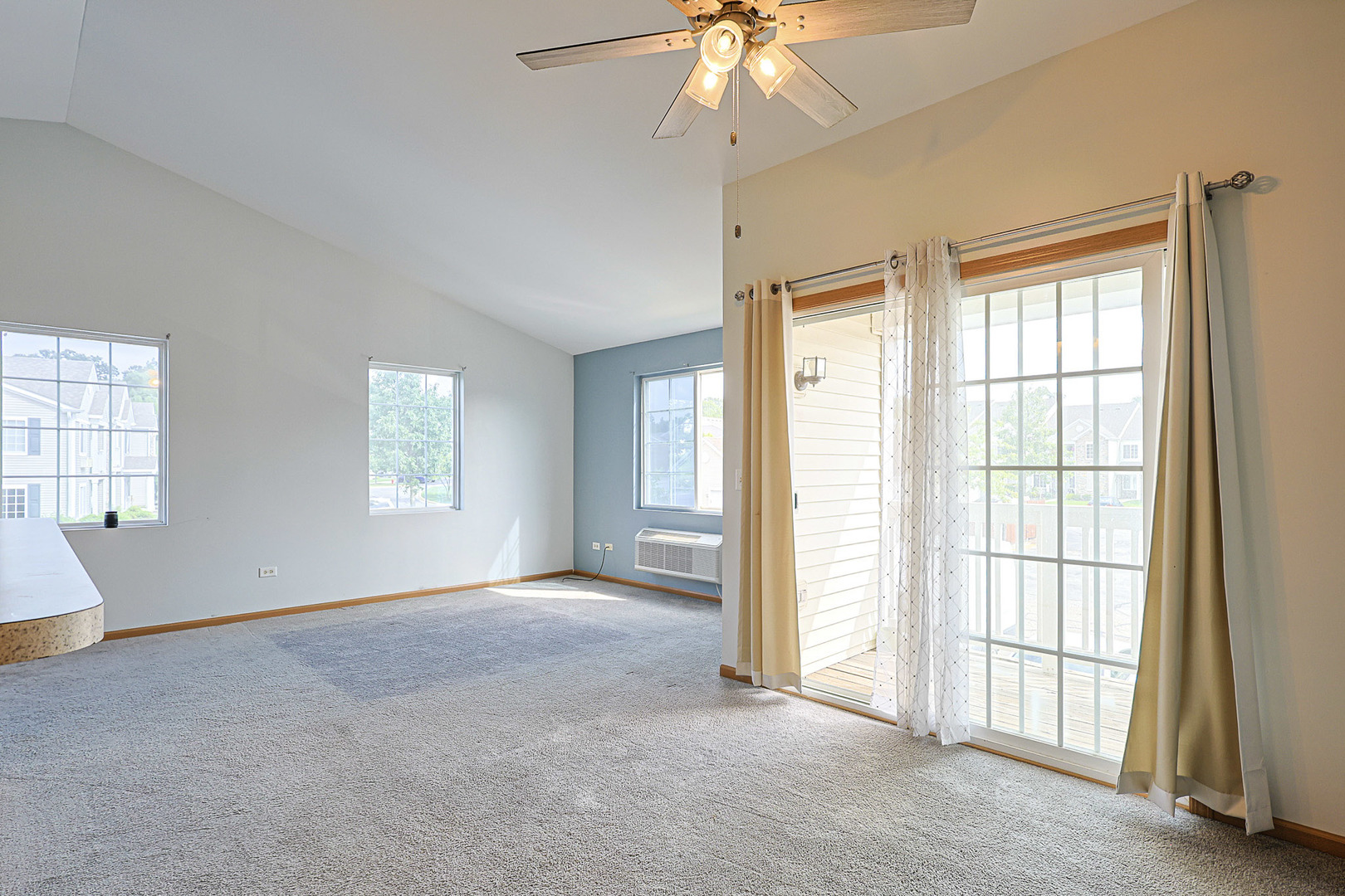 223 SILVERSTONE Drive 223