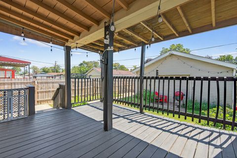 Tiny photo for 3216 Monroe Street, Bellwood, IL 60104 (MLS # 12466105)